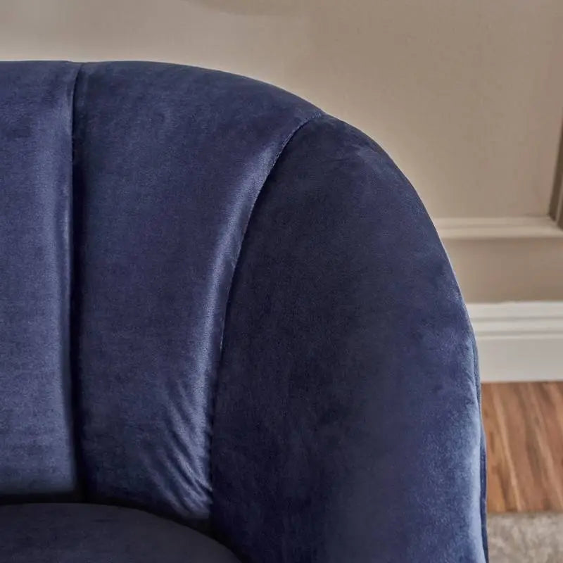 Mcmillan Living Room Set - Homzy