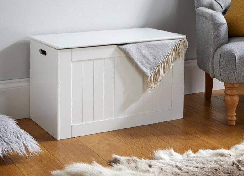 Arlene Blanket Box