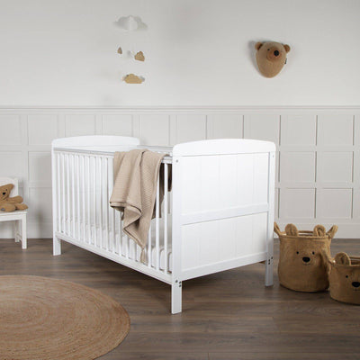 Kiera Wooden Cot - Homzy