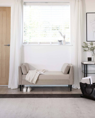 Levine Banquette - Homzy